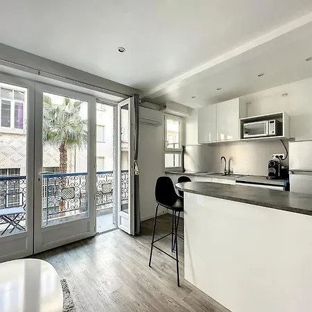 Apartment Superbe Avec Terrasse Centre-ville Et A 5 Min *