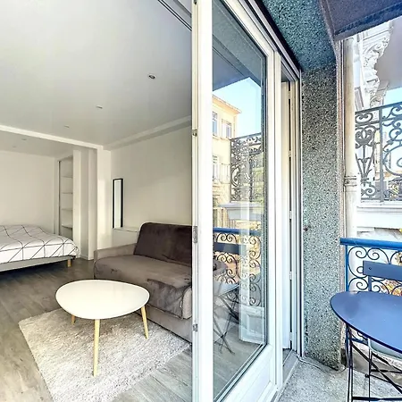 Apartment Superbe Avec Terrasse Centre-ville Et A 5 Min